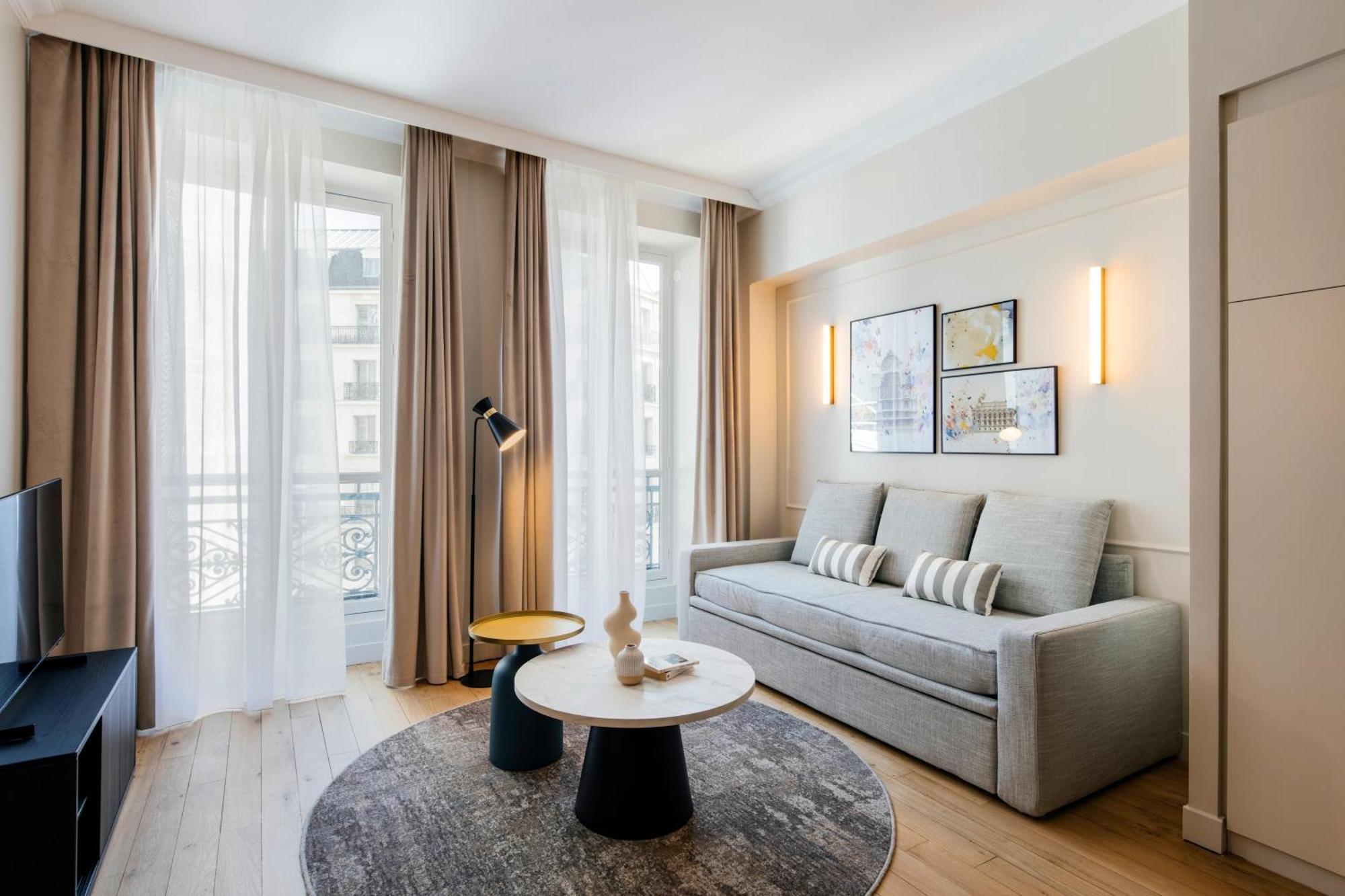 One-Bedroom Apartment